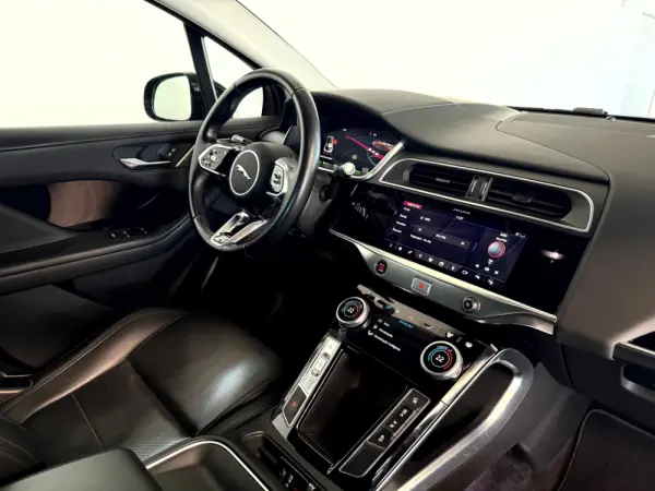 Jaguar I-Pace EV400 AWD HSE 47