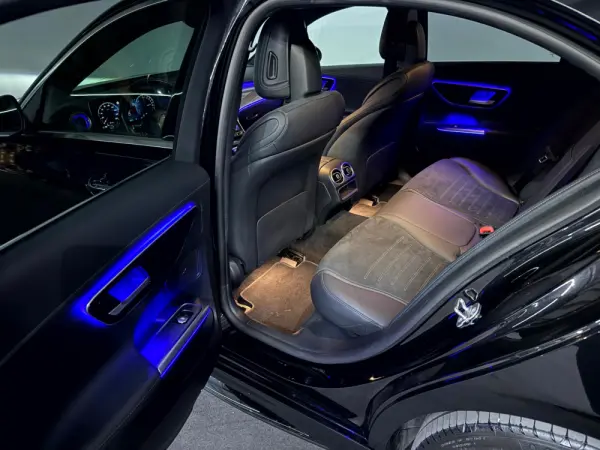 Mercedes-Benz C 300 e 9G-TRONIC Edition AMG Line 15