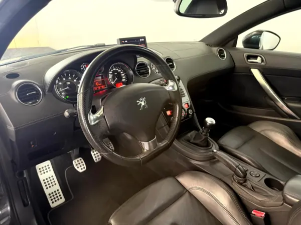 Peugeot RCZ 1.6 155 THP Onyx 16
