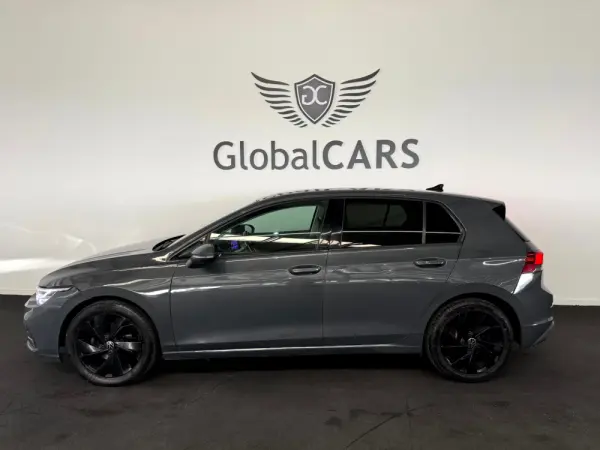 Volkswagen Golf 2.0 TDi BlueMotion DSG Highline 10