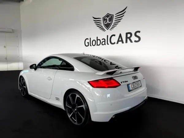 Audi TT RS Coupé 2.5 TFSi quattro S tronic 10