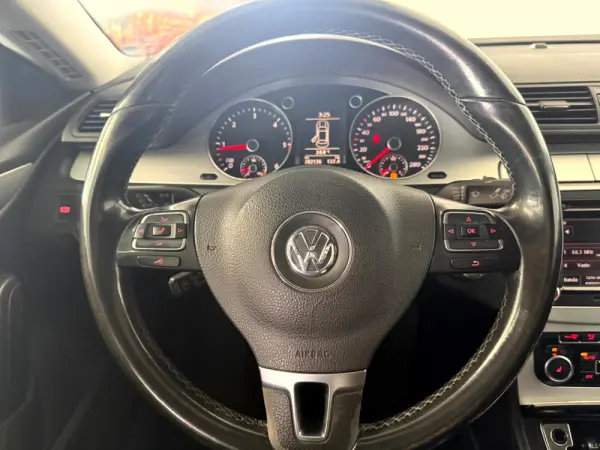 Volkswagen Passat CC 2.0 TDi BlueMotion 15