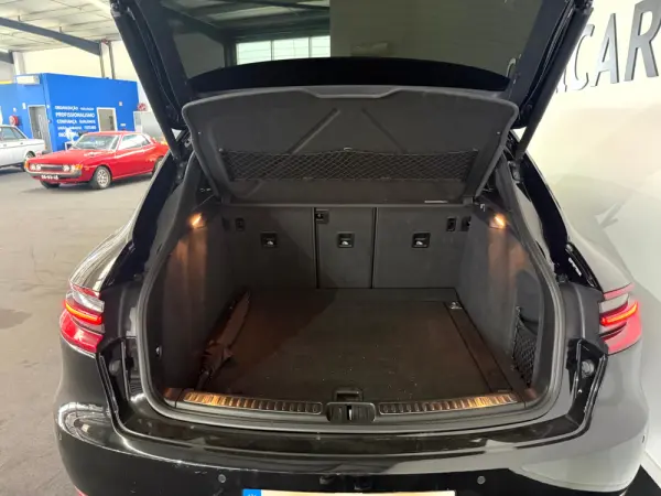 Porsche Macan S PDK 11