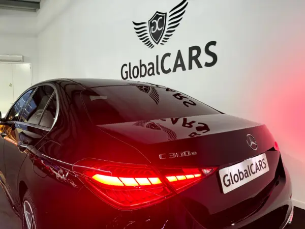 Mercedes-Benz C 300 e 9G-TRONIC Edition AMG Line 11