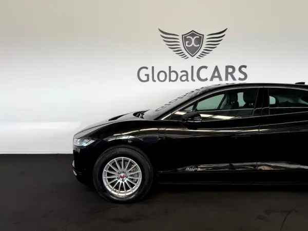 Jaguar I-Pace EV400 AWD HSE 11