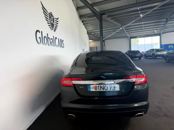 Jaguar XF 3.0 D V6 Premium Luxury 6