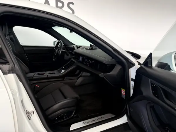 Porsche Taycan 4S 40