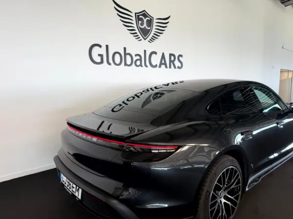 Porsche Taycan Bateria Performance Plus 34