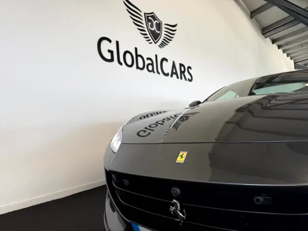 Ferrari Portofino 3.9 Twin-Turbo V8 9