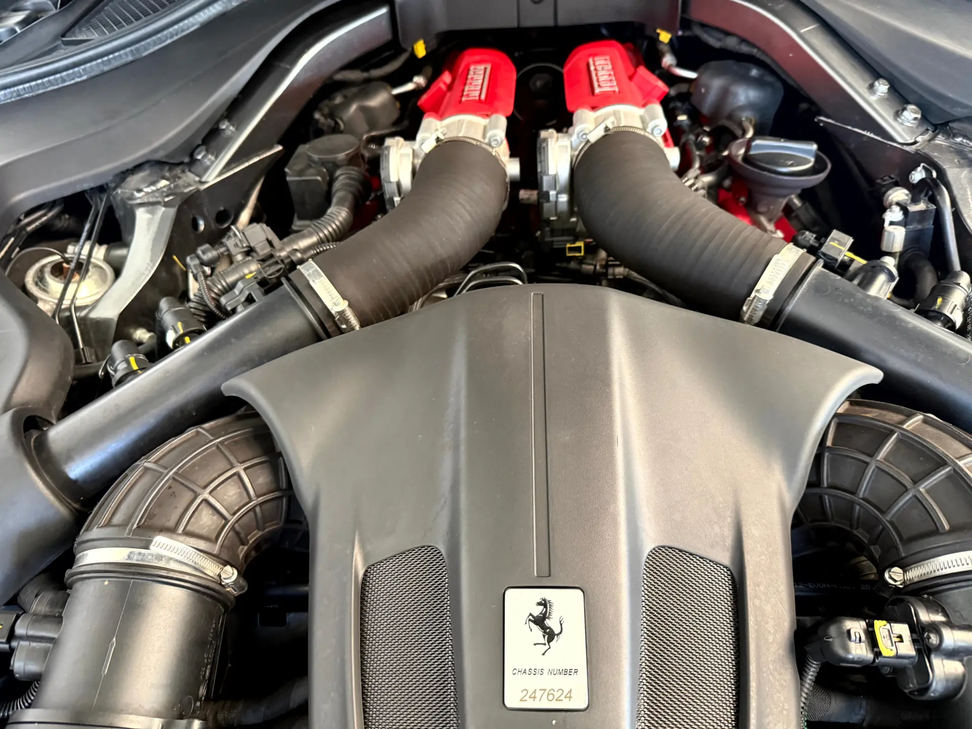 Ferrari Portofino 3.9 Twin-Turbo V8 17
