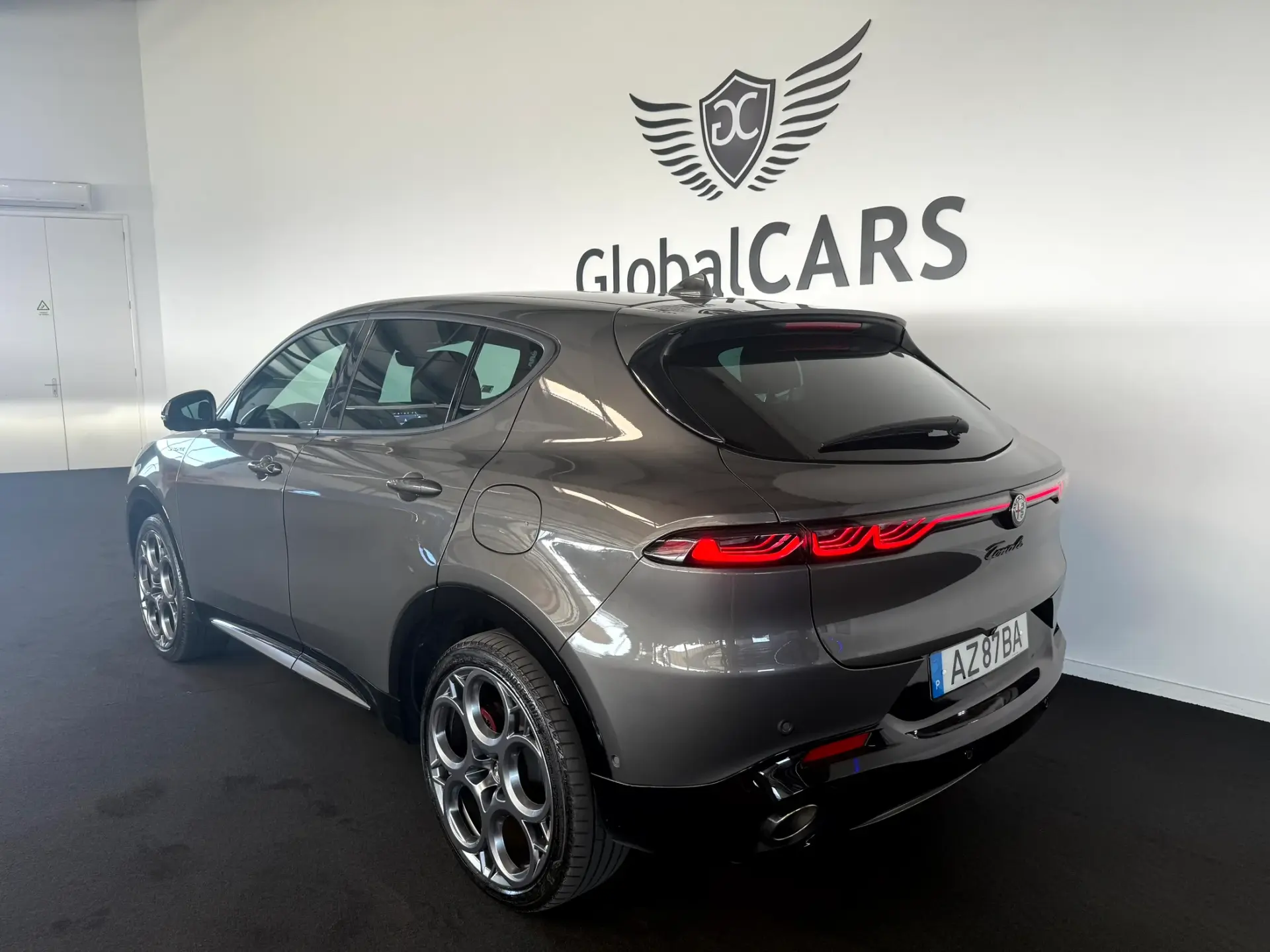 Alfa Romeo Tonale 1.3 Plug-In Hybrid Edizione Speciale e-AWD 13