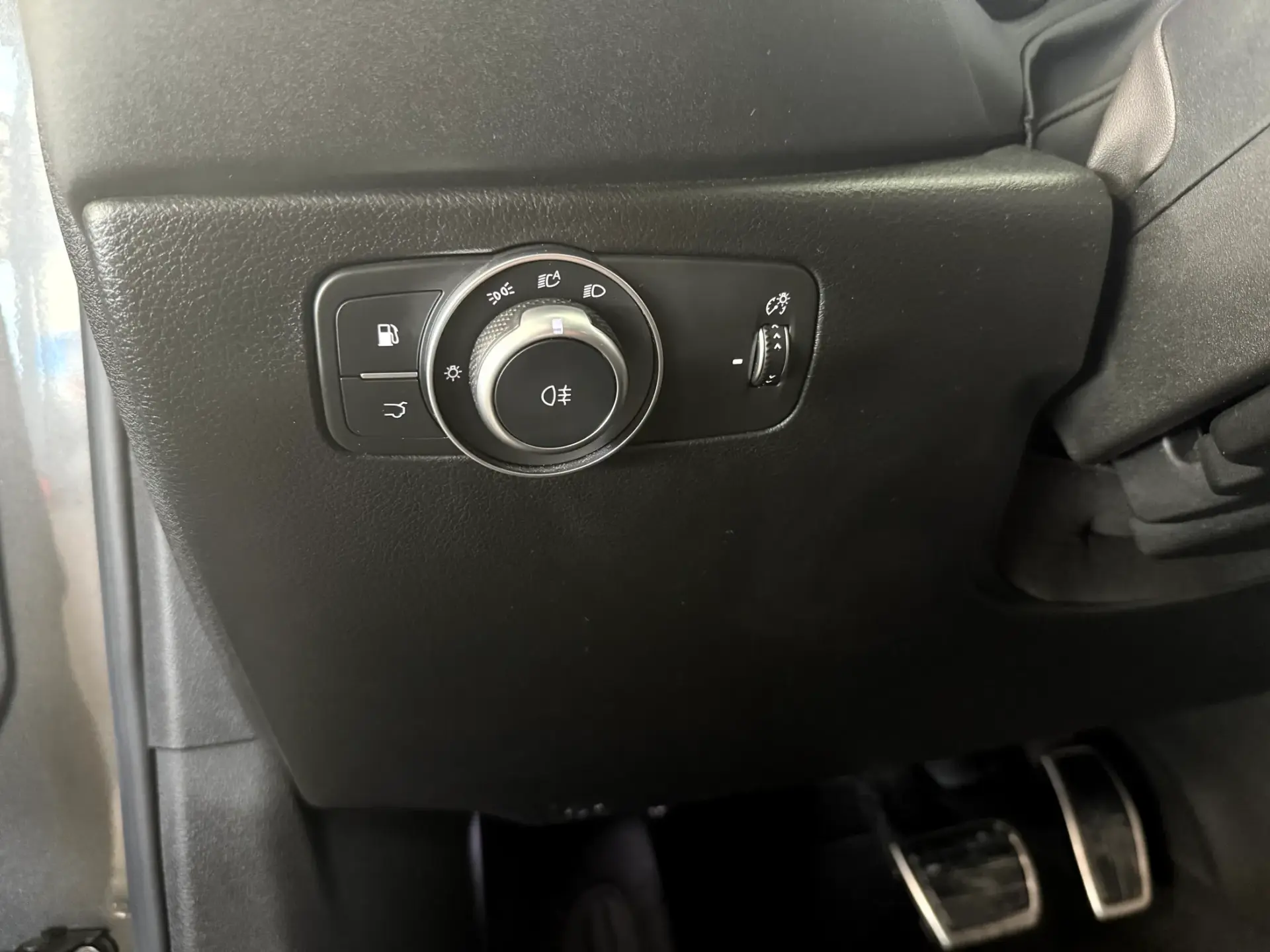 Alfa Romeo Tonale 1.3 Plug-In Hybrid Edizione Speciale e-AWD 29