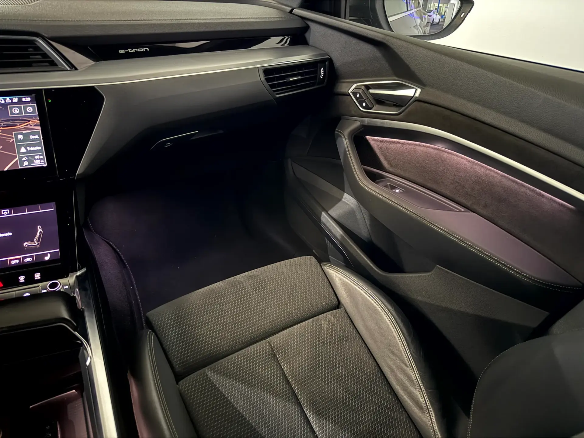 Audi e-tron 50 quattro S line 23