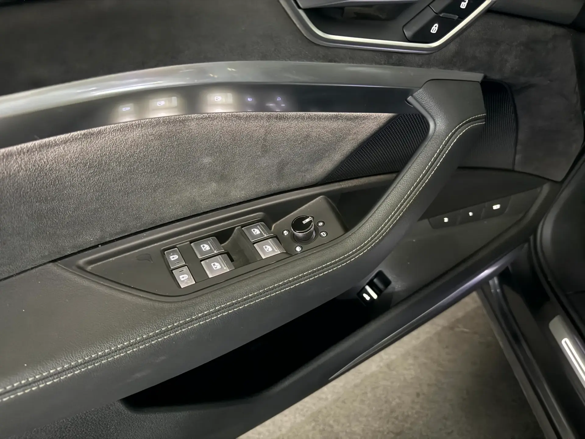 Audi e-tron 50 quattro S line 24