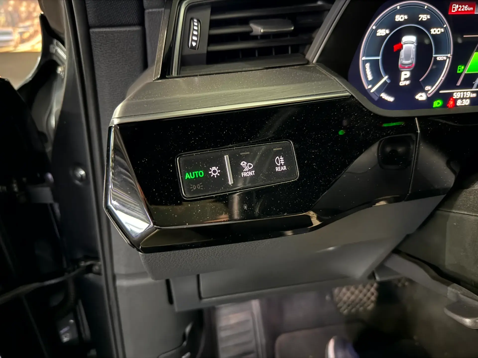 Audi e-tron 50 quattro S line 29