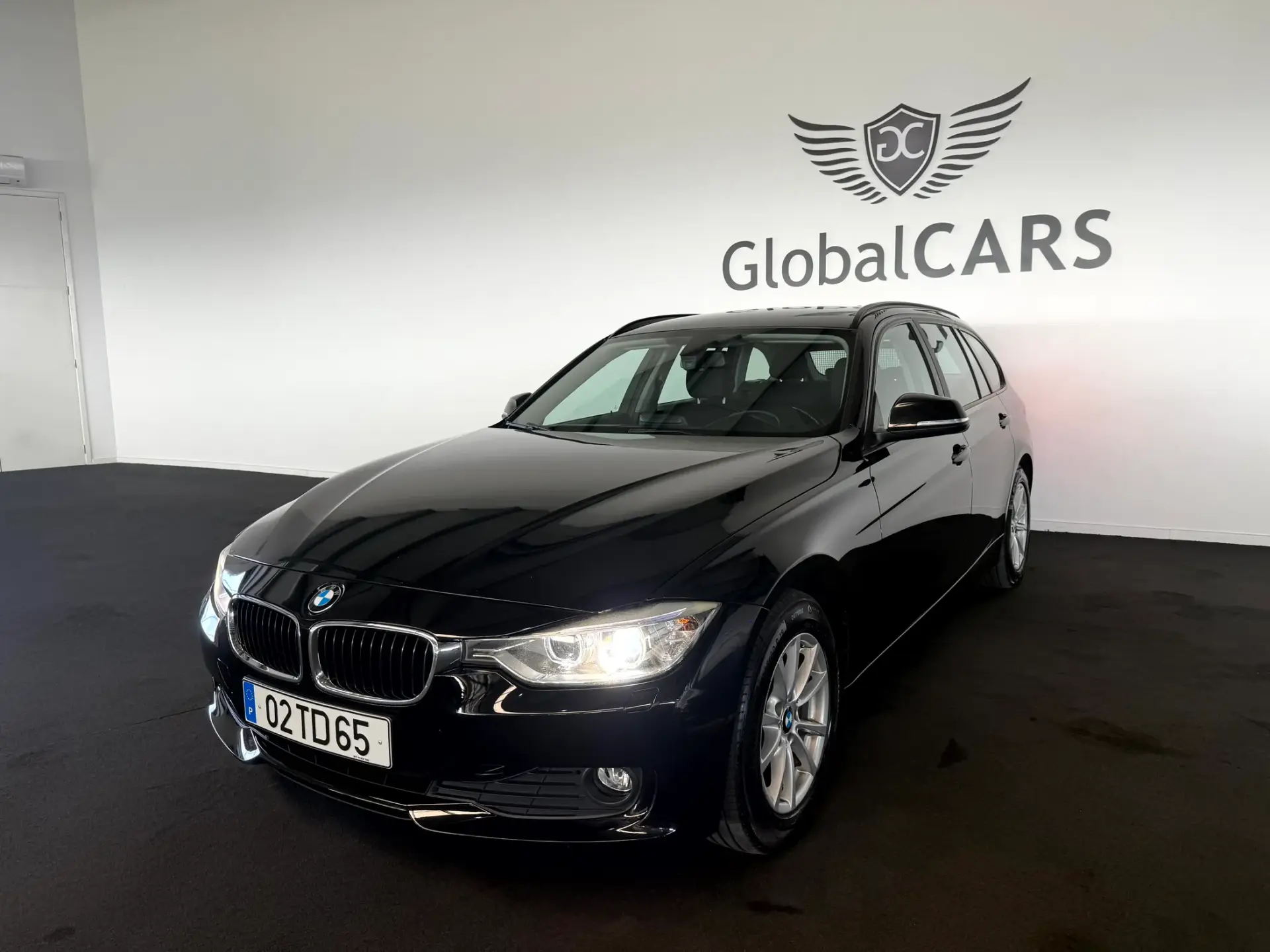 BMW 318 d Touring Navigation 3