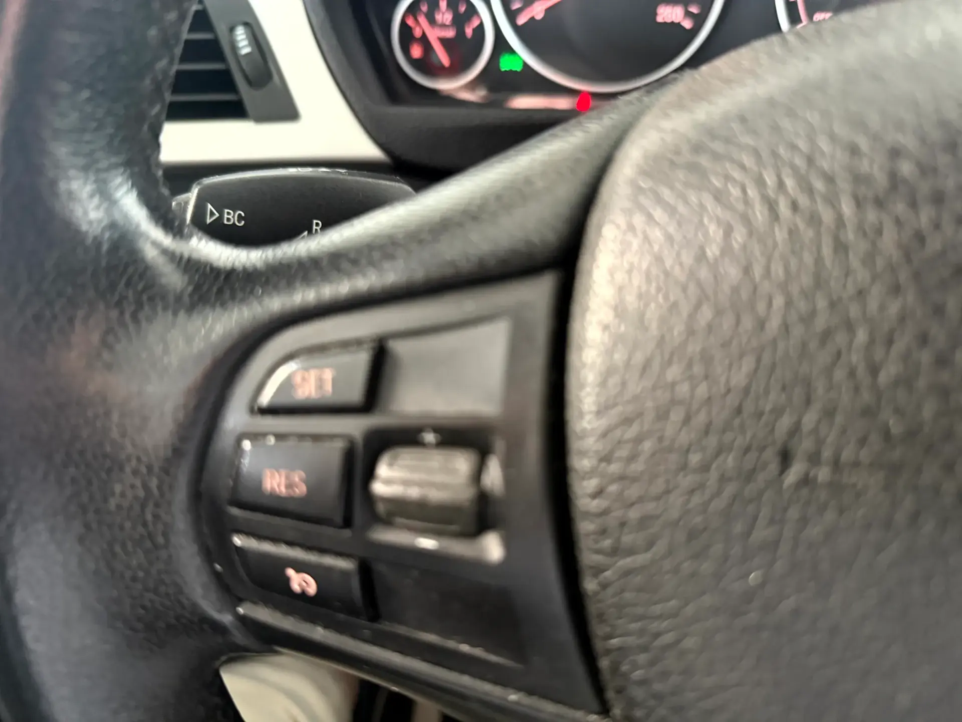 BMW 318 d Touring Navigation 7