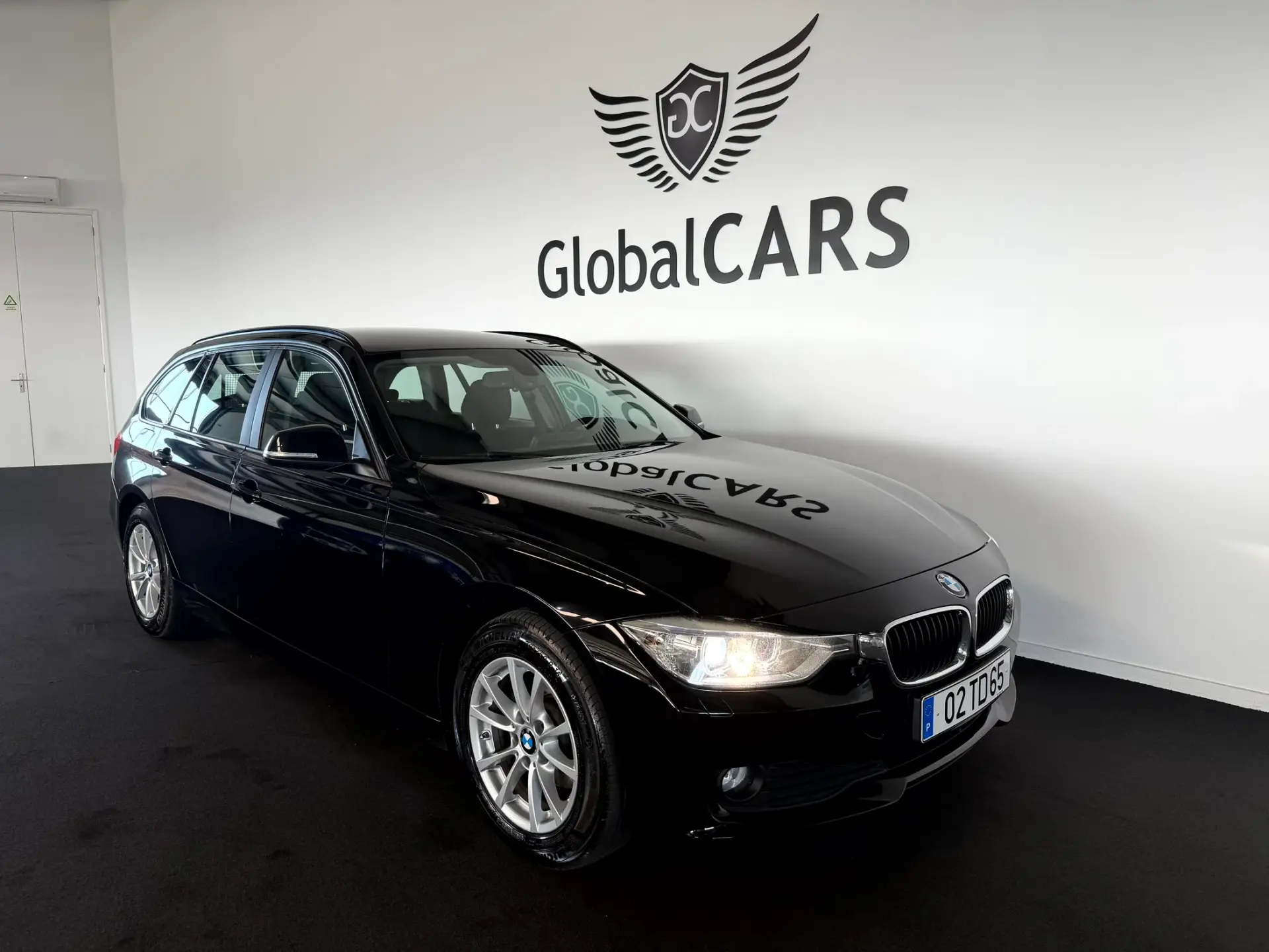 BMW 318 d Touring Navigation 37