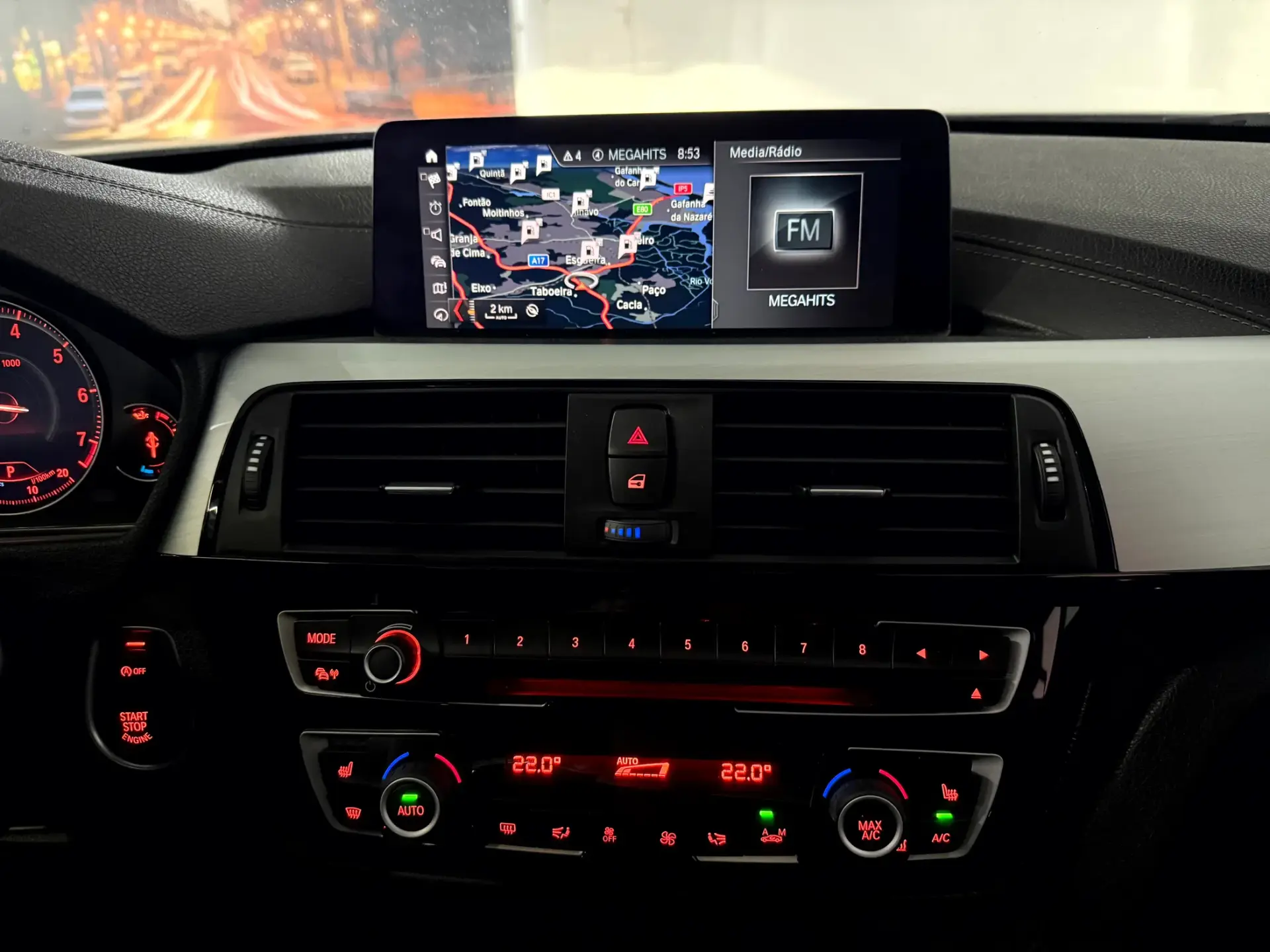 BMW 318 i Pack M Auto 22