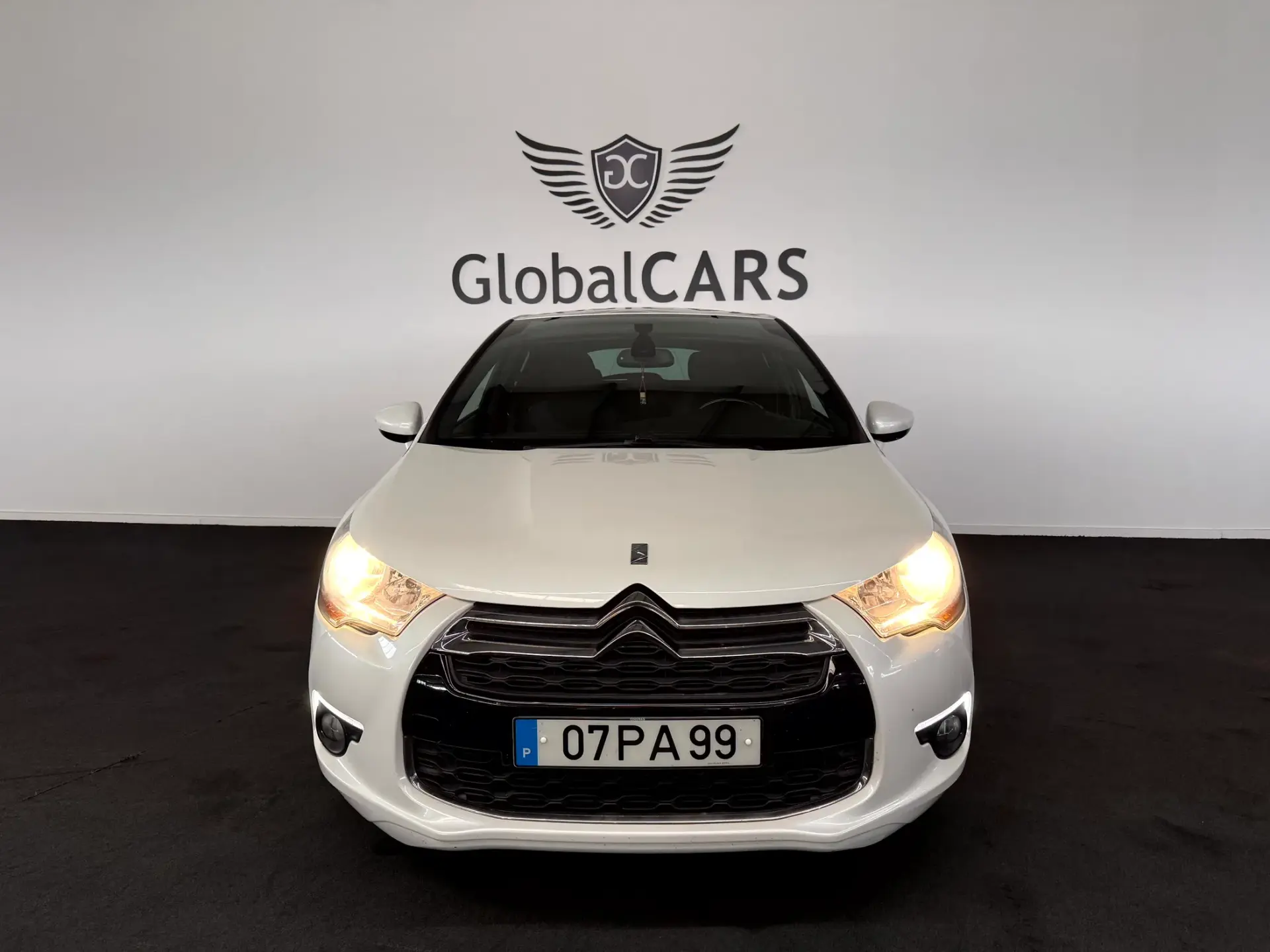 Citroën DS4 1.6 HDi Chic 2