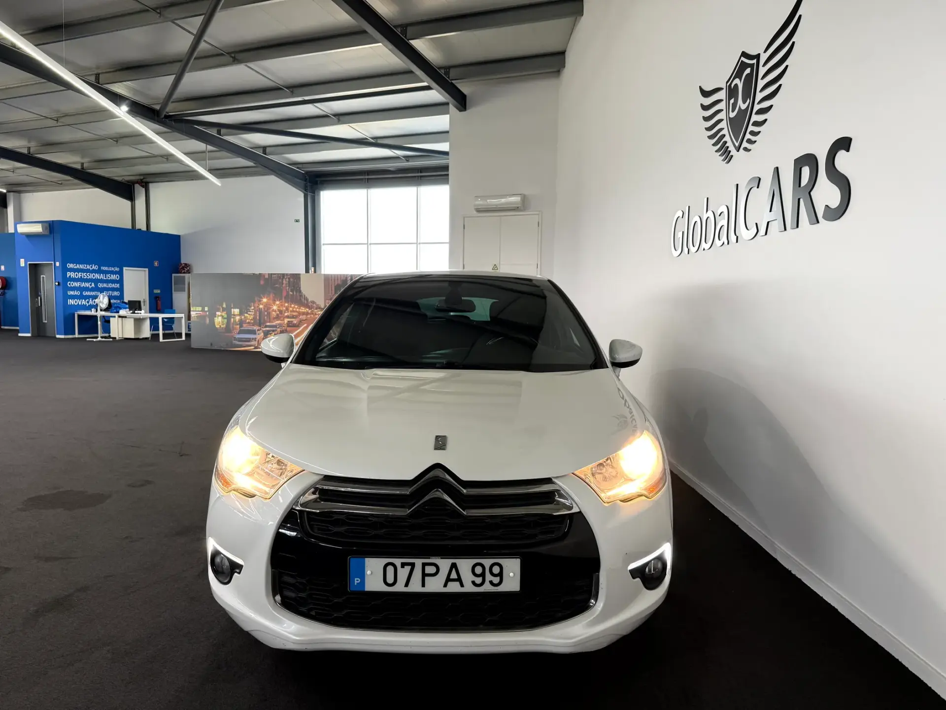 Citroën DS4 1.6 HDi Chic 33