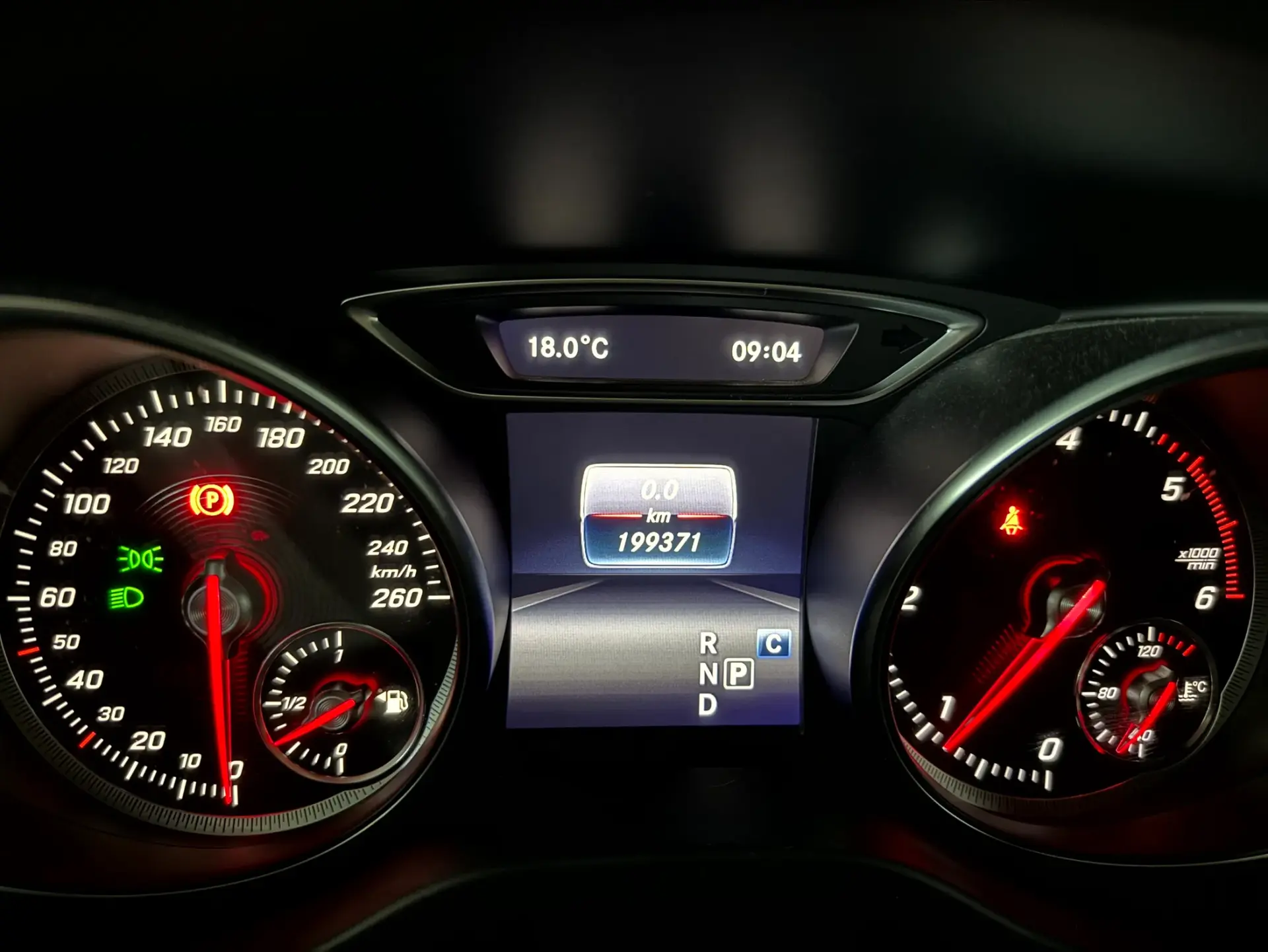 Mercedes-Benz CLA 180 d Shooting Brake Urban Aut. 17