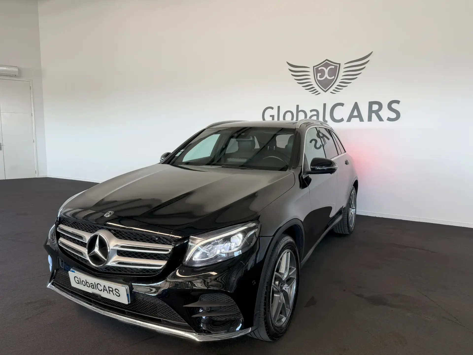 Mercedes-Benz GLC 220 d 4Matic 9G-TRONIC AMG Line 3