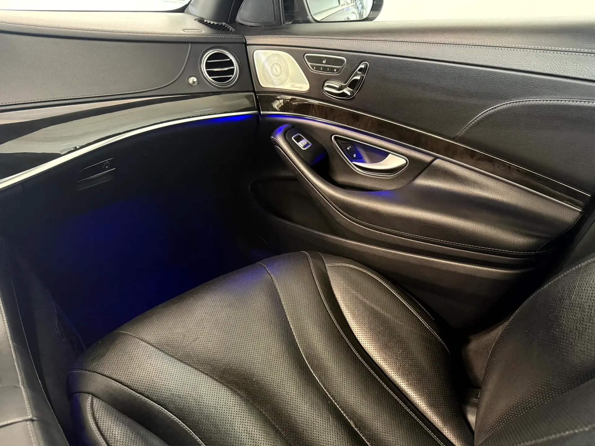 Mercedes-Benz S 350 BlueTEC 22