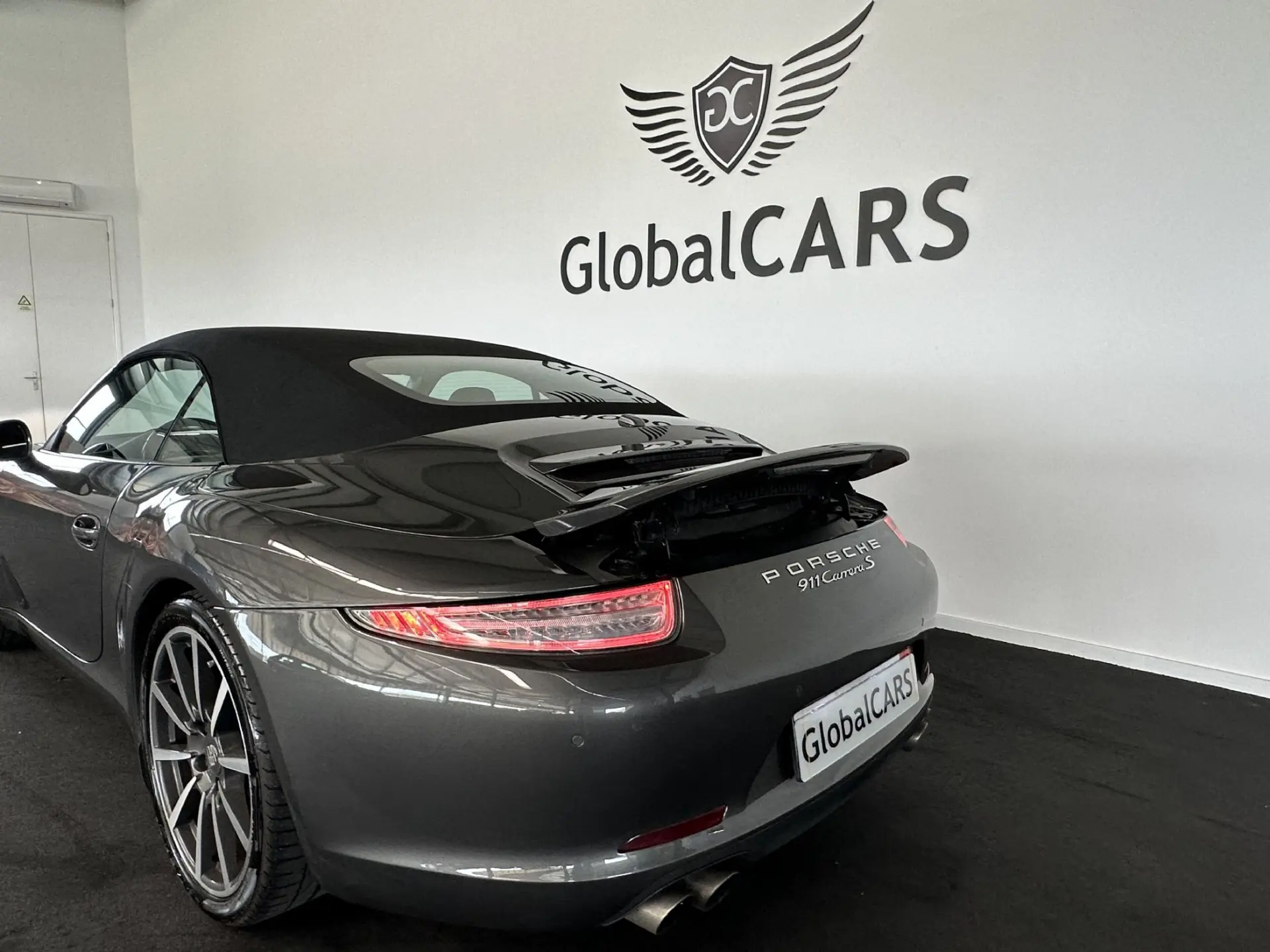 Porsche 911 (991) Carrera 2 S PDK 12