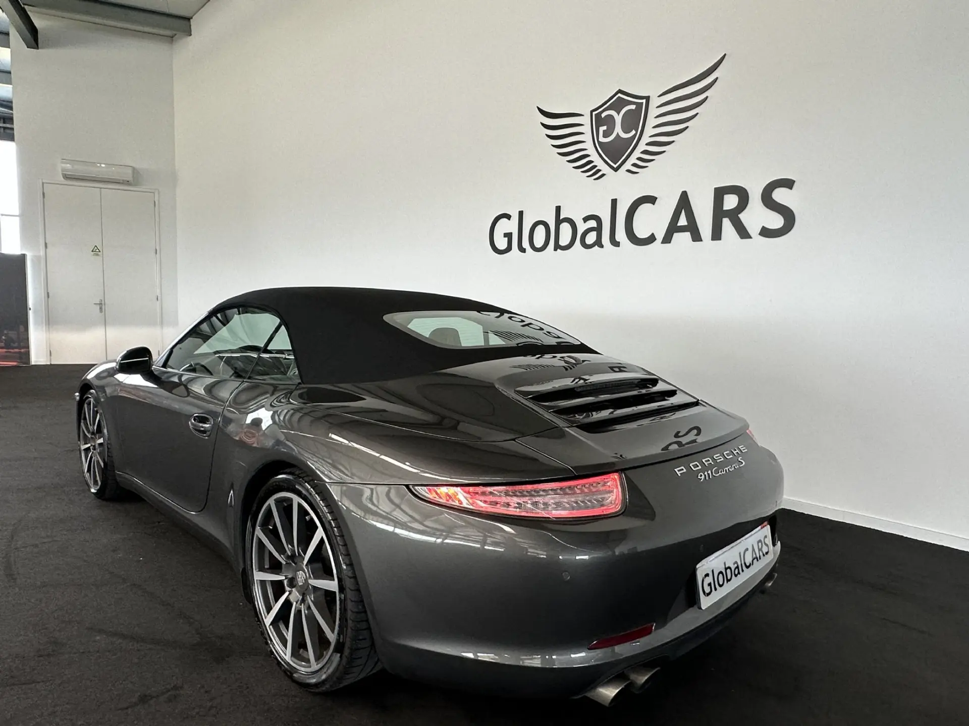 Porsche 911 (991) Carrera 2 S PDK 18