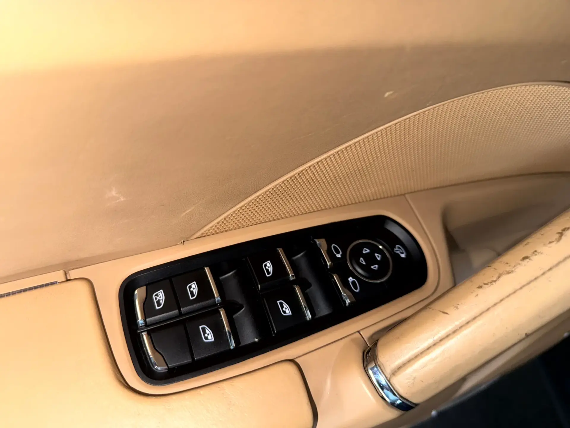 Porsche Cayenne Tiptronic 25