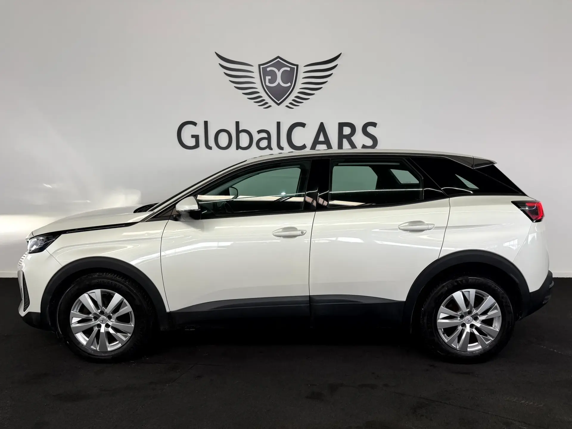 Peugeot 3008 1.5 BlueHDi Allure Pack EAT8 7