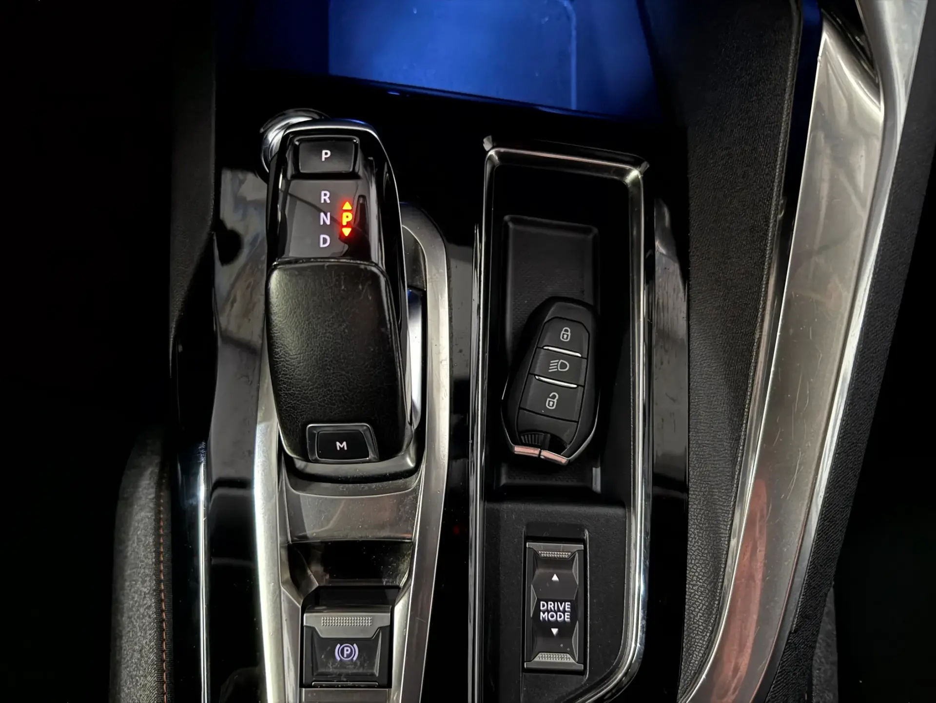 Peugeot 3008 1.5 BlueHDi Allure Pack EAT8 29