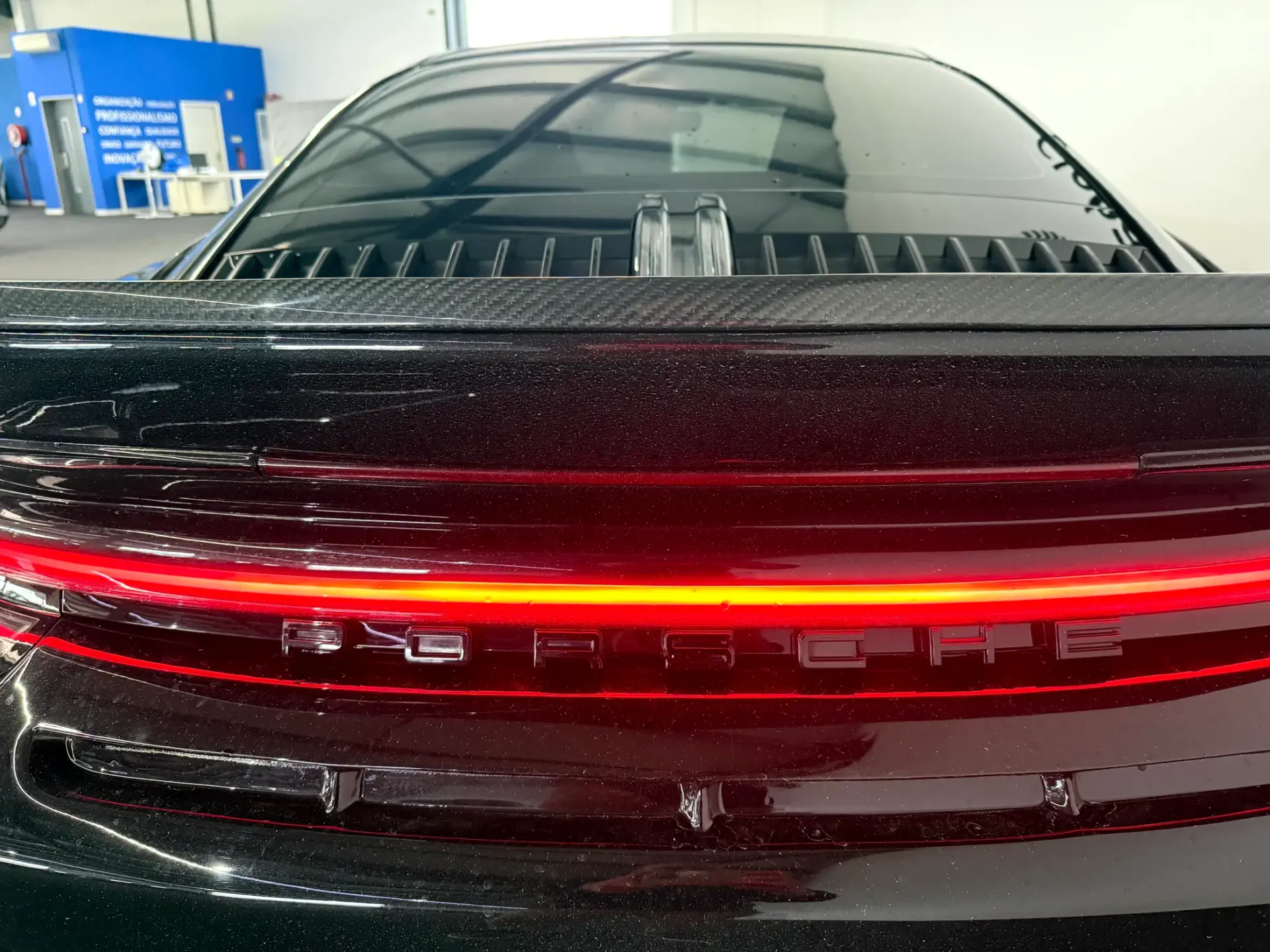 Porsche 911 (992) Carrera S PDK 17