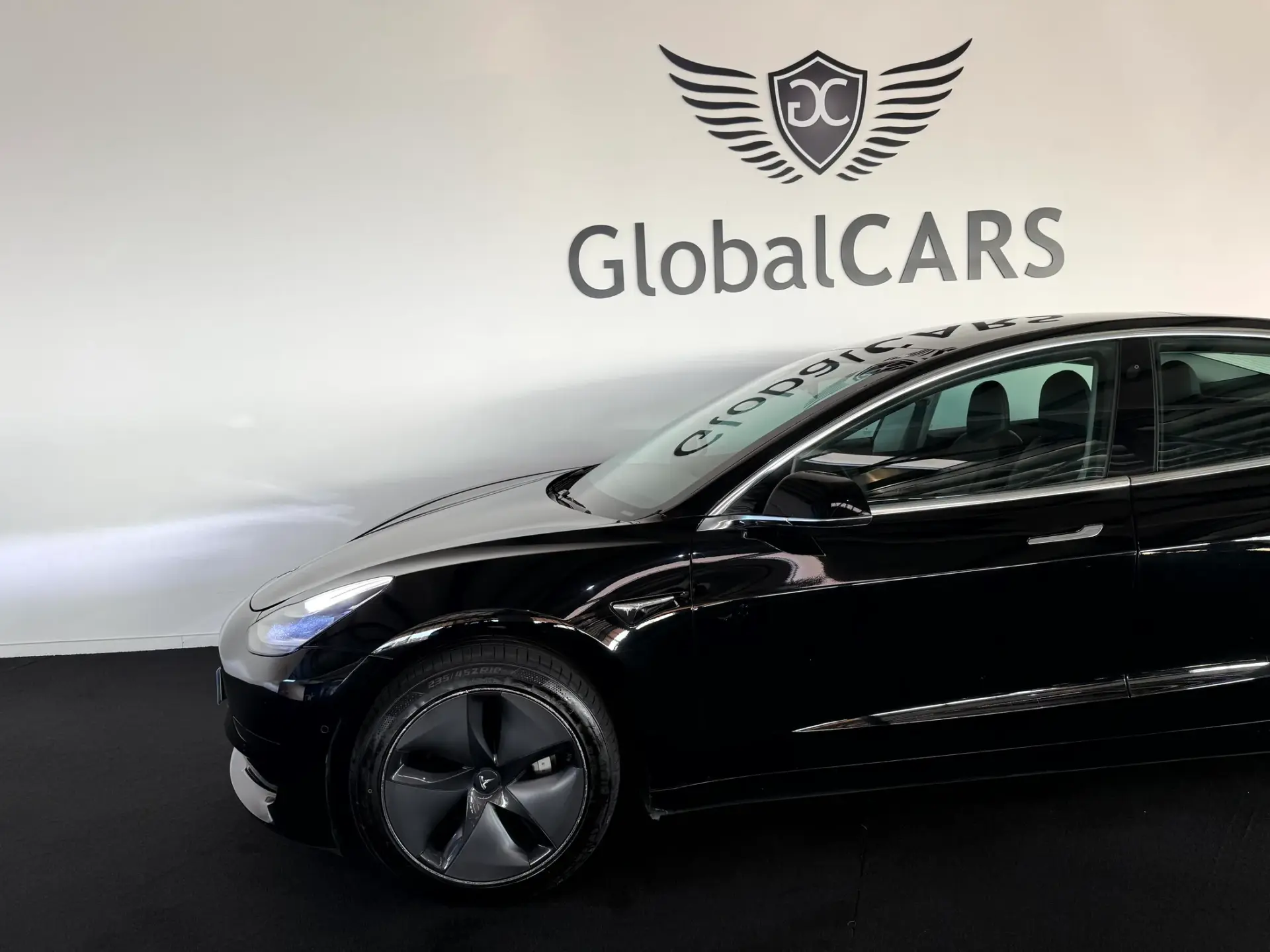 Tesla Model 3 Standard RWD Plus 7