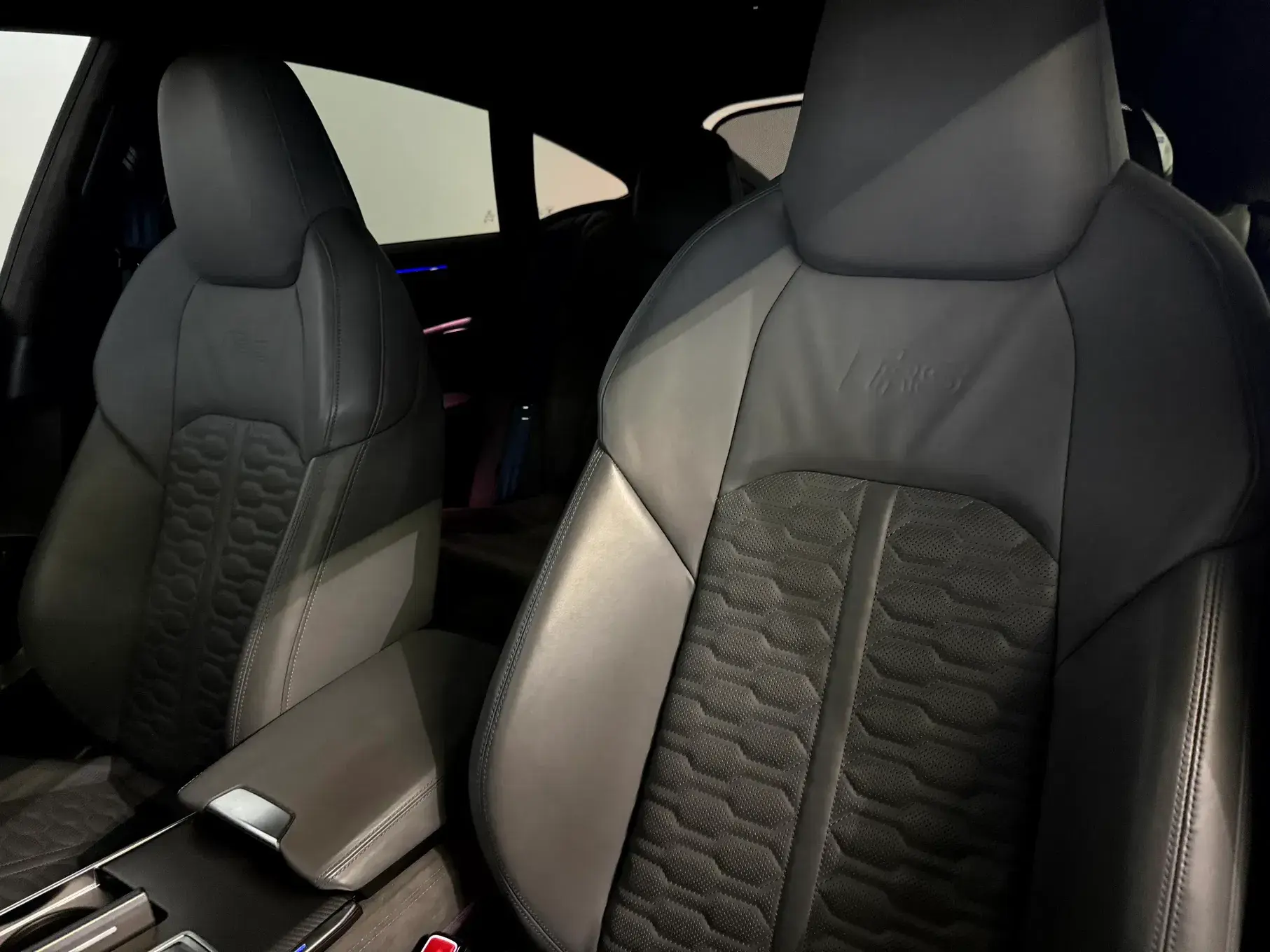 Audi RS7 Sportback 4.0 TFSI quattro Tiptronic 40