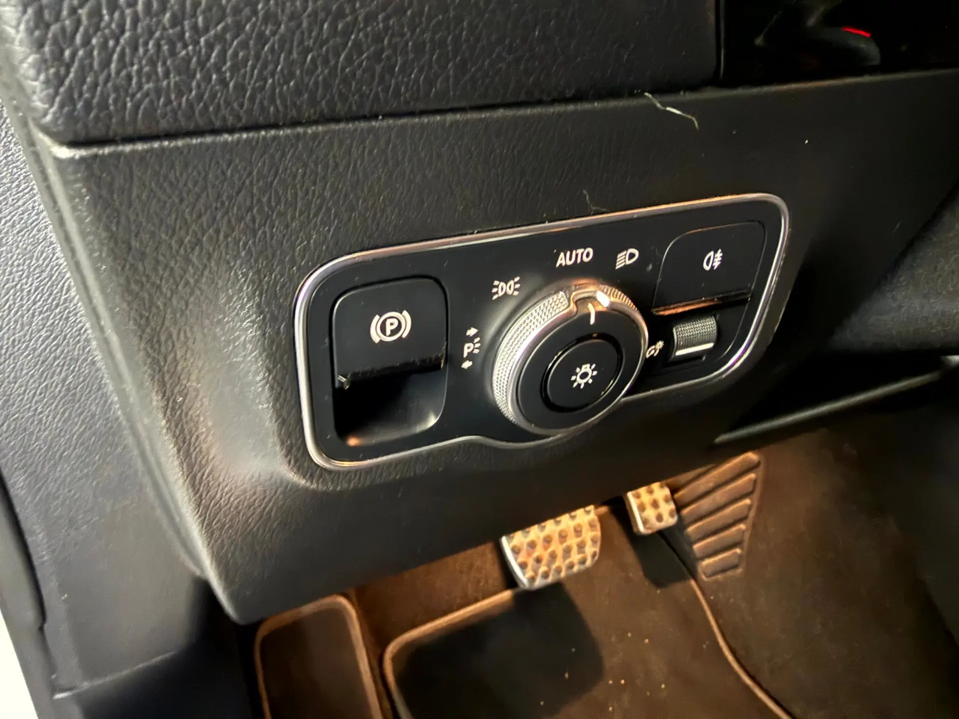 Mercedes-Benz EQA 250 AMG Line 23