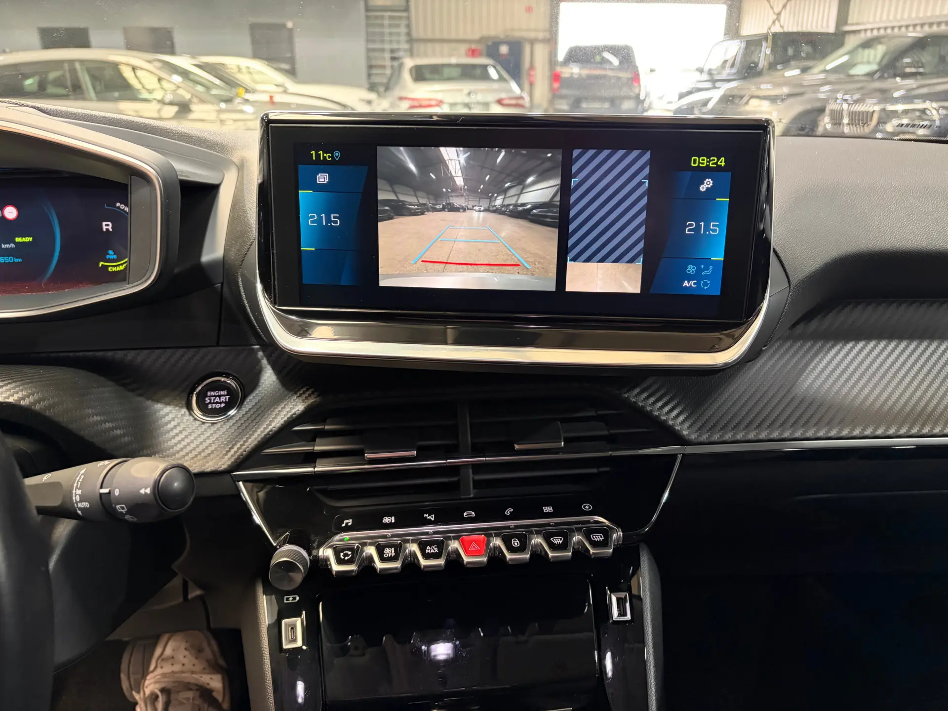 Peugeot e-2008 50 kWh Allure 10