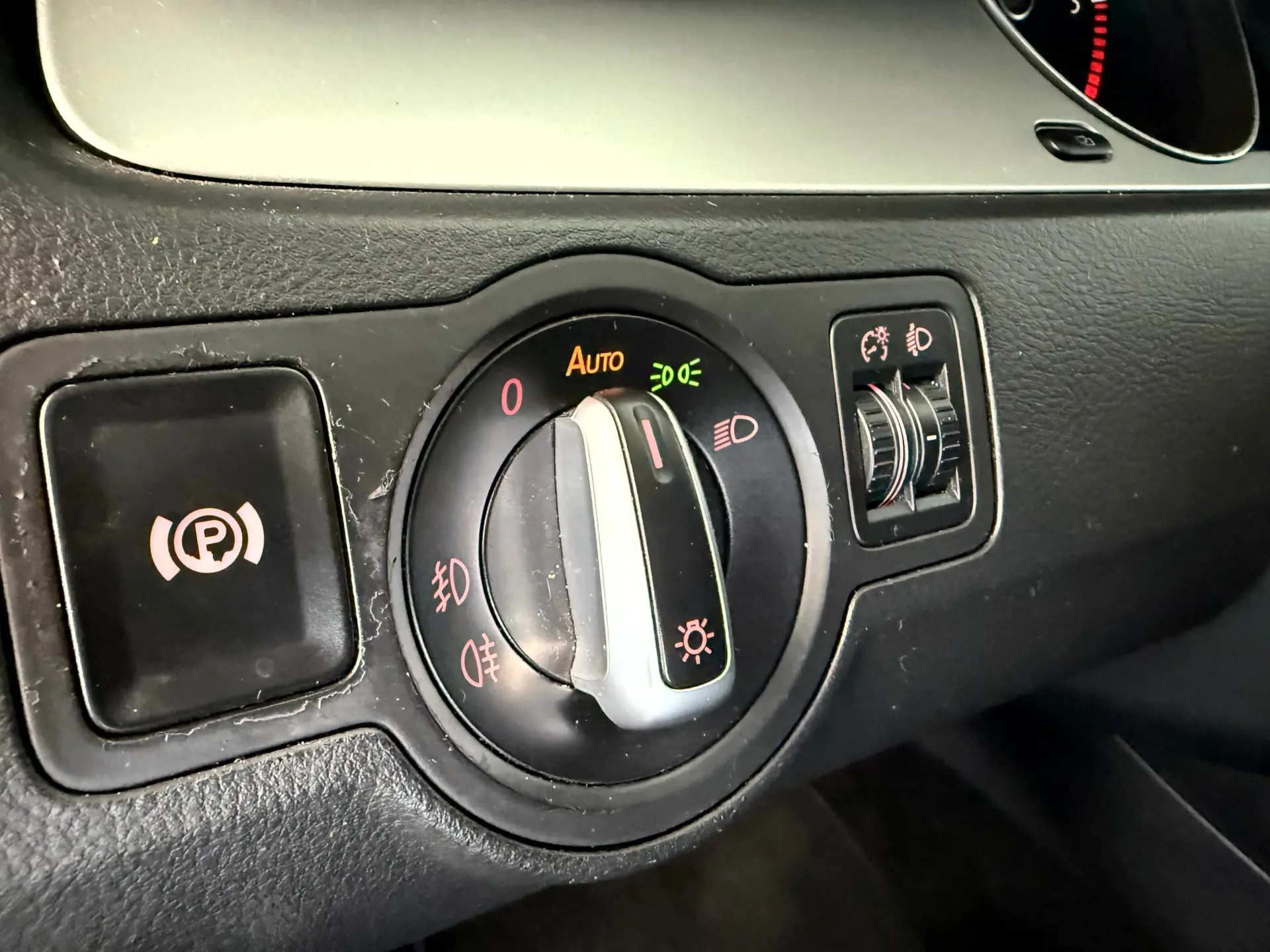 Volkswagen Passat CC 2.0 TDi BlueMotion 22