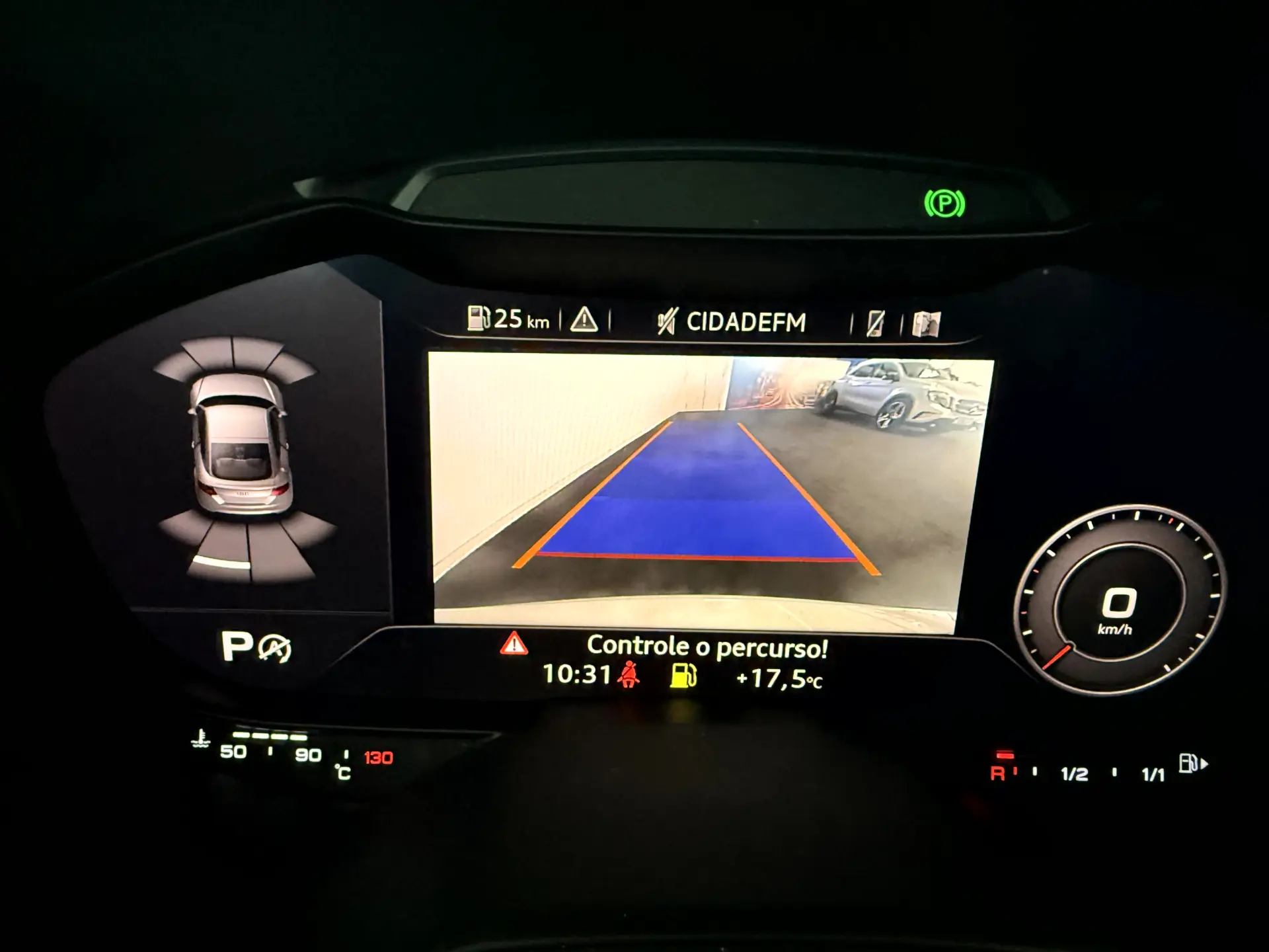 Audi TT RS Coupé 2.5 TFSi quattro S tronic 32