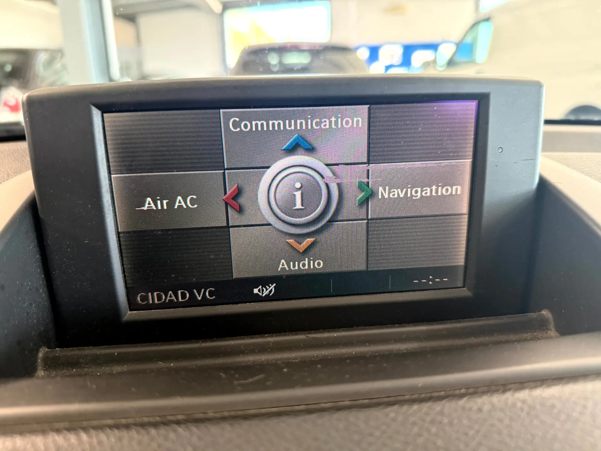 BMW 120 d DPF Edition Sport 28