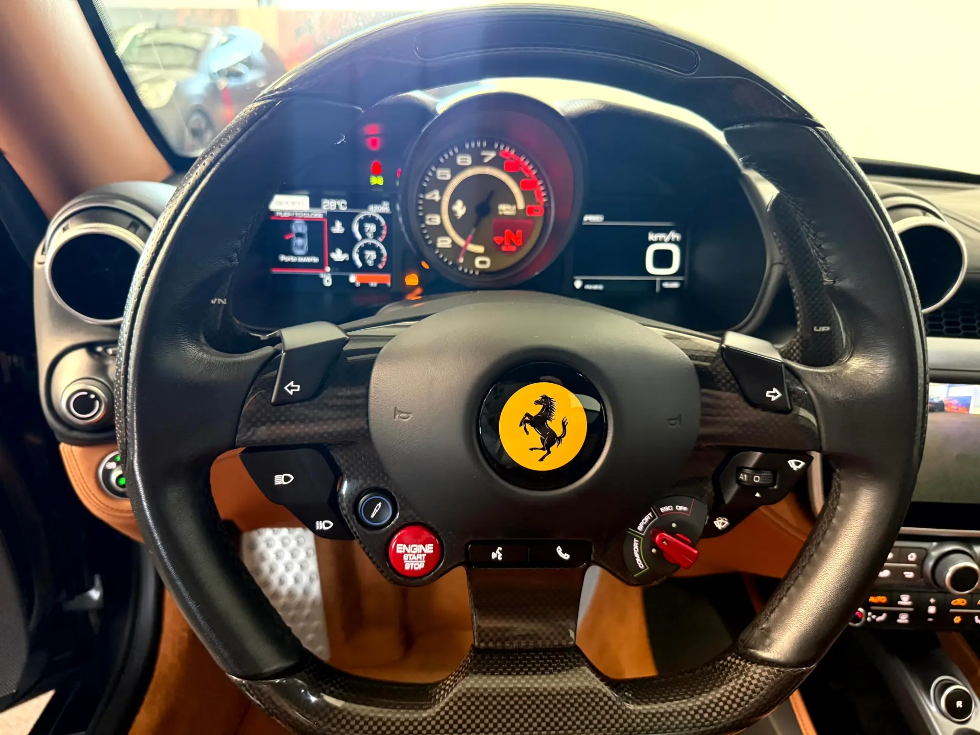 Ferrari Portofino 3.9 Twin-Turbo V8 25