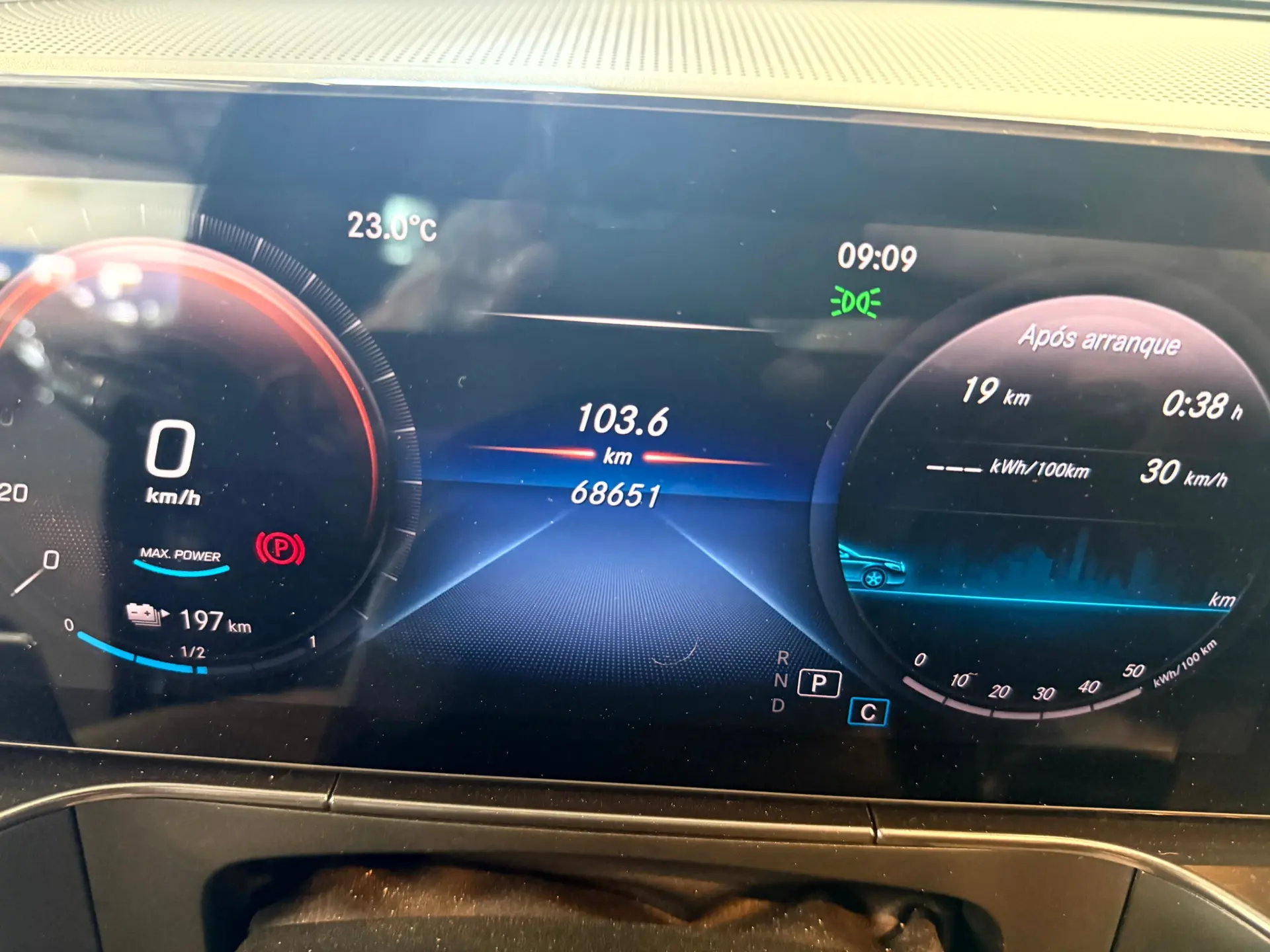 Mercedes-Benz EQC 400 4Matic 24