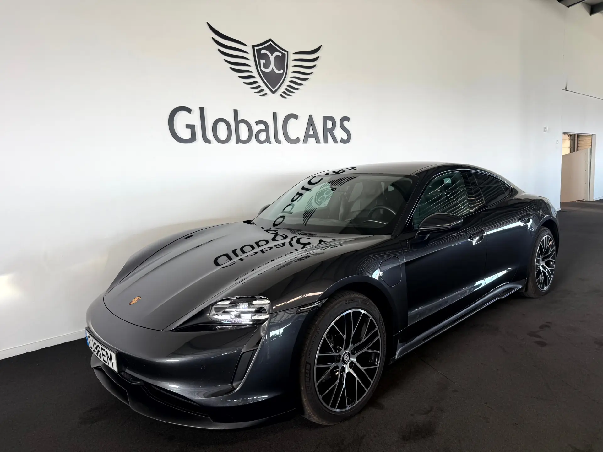 Porsche Taycan Bateria Performance Plus 1