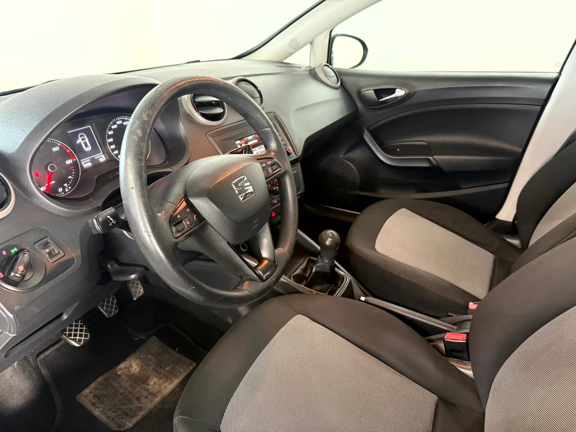SEAT Ibiza 1.4 TDI Style 17
