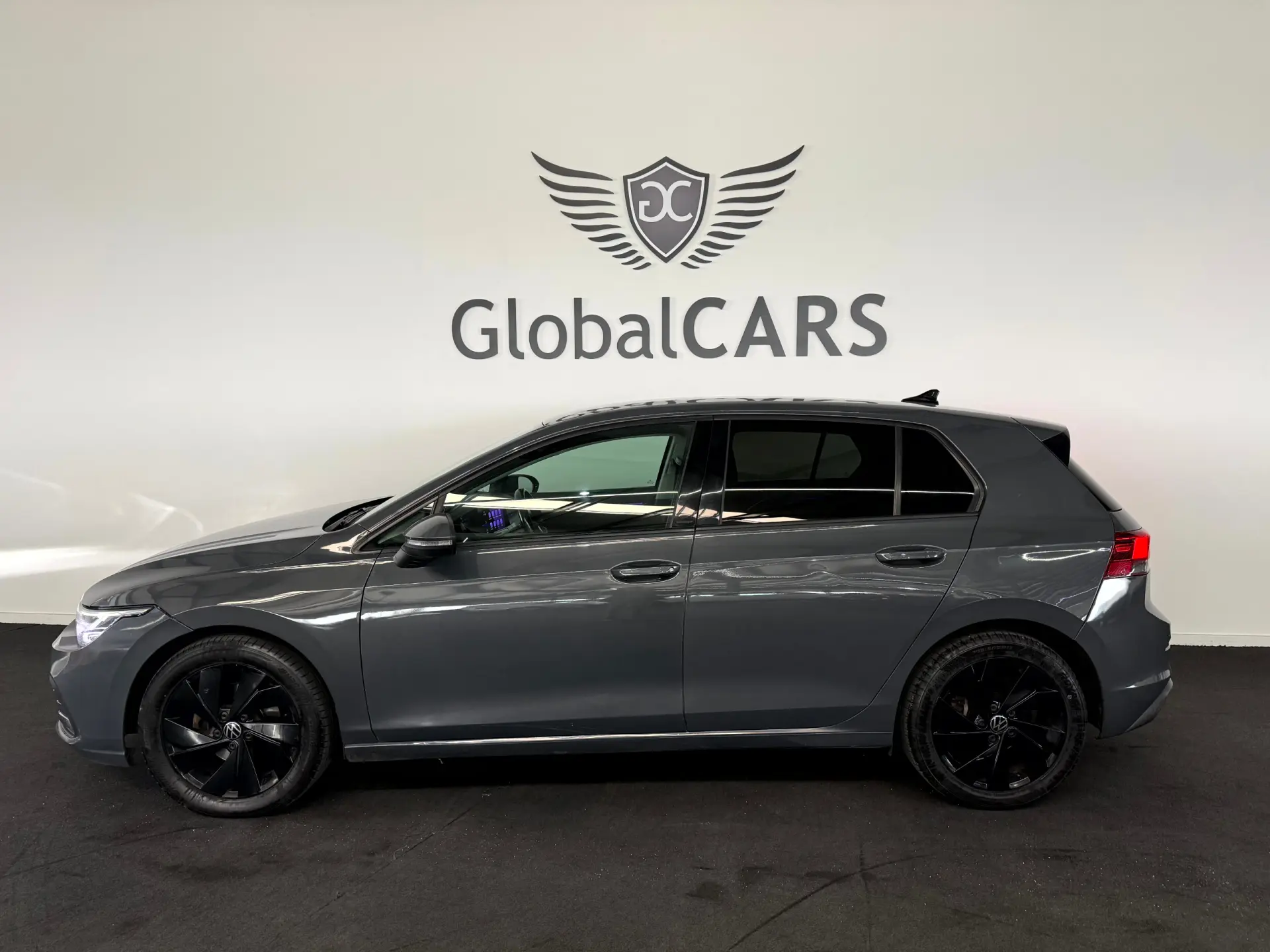 Volkswagen Golf 2.0 TDi BlueMotion DSG Highline 10