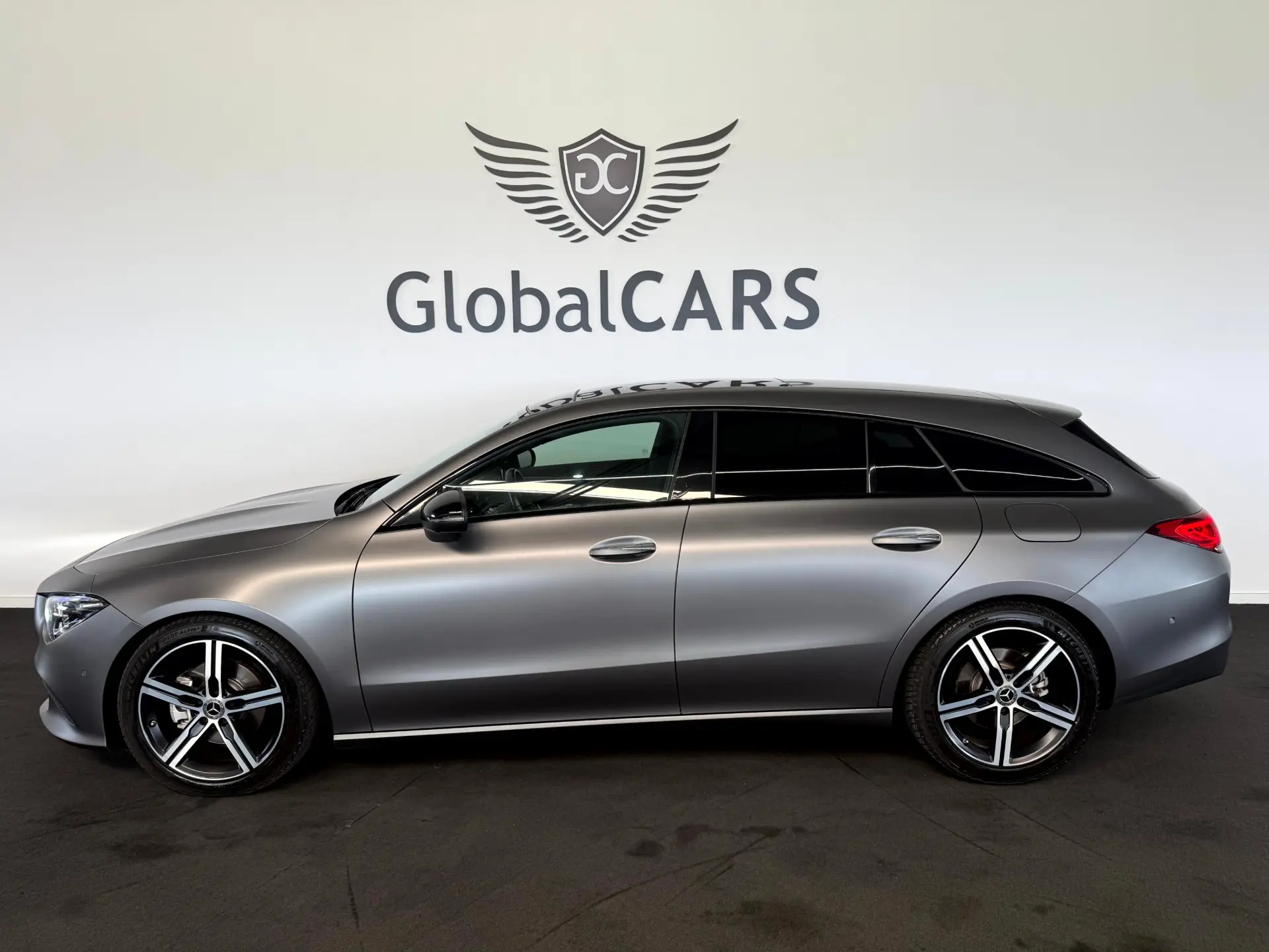 Mercedes-Benz CLA 200 d Shooting Brake Progressive Aut. 8