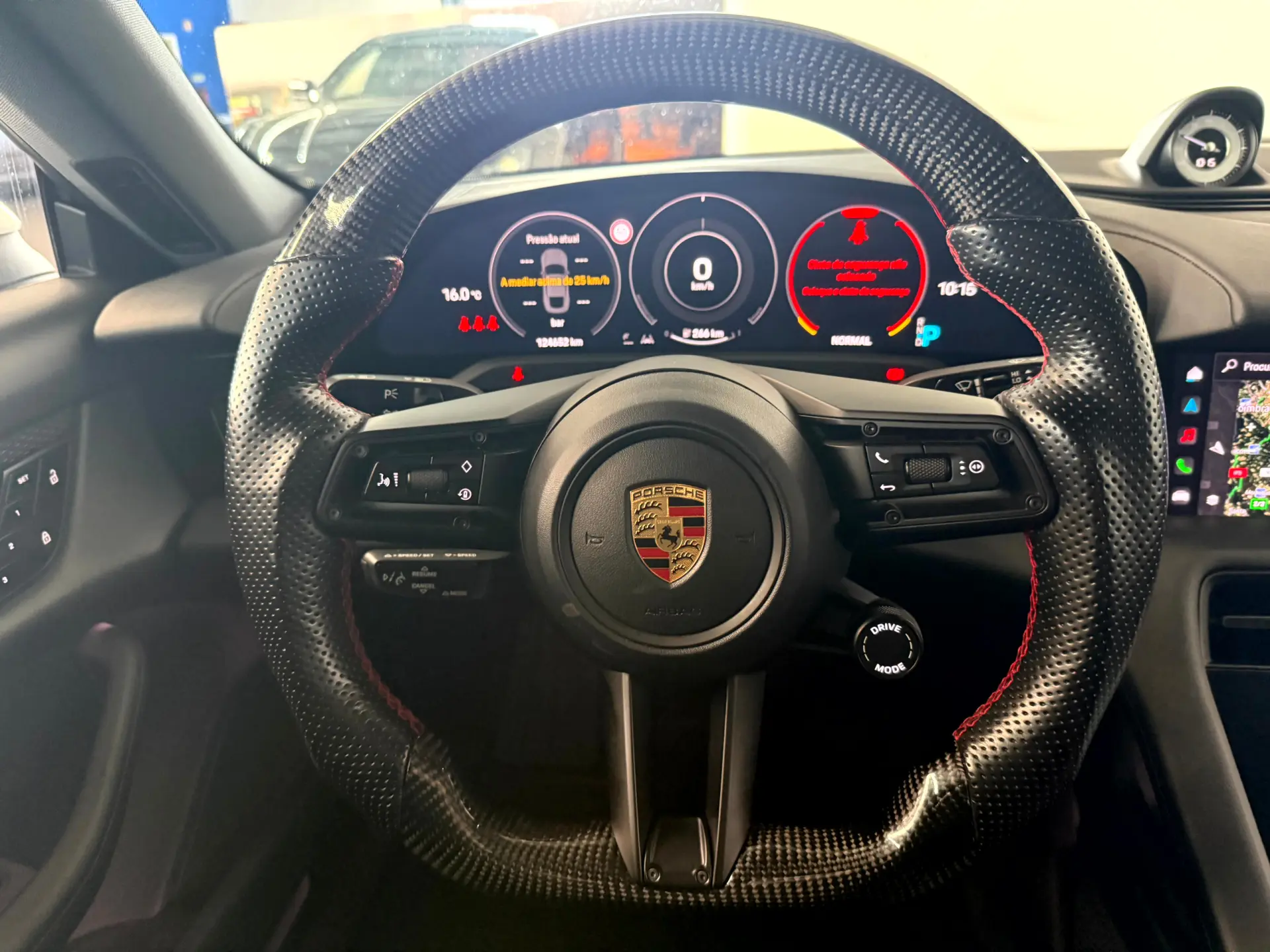 Porsche Taycan 4S 16