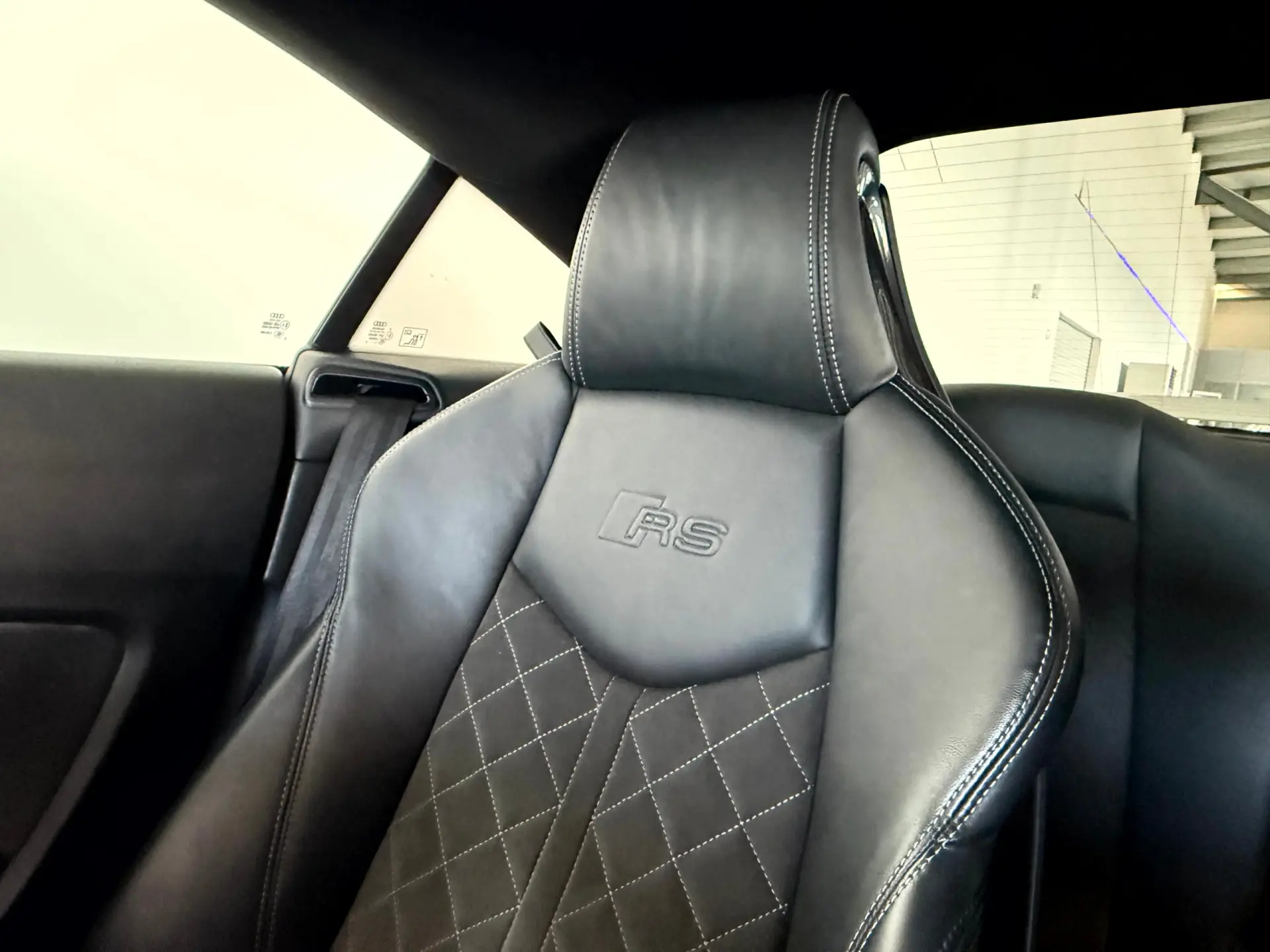 Audi TT RS Coupé 2.5 TFSi quattro S tronic 22