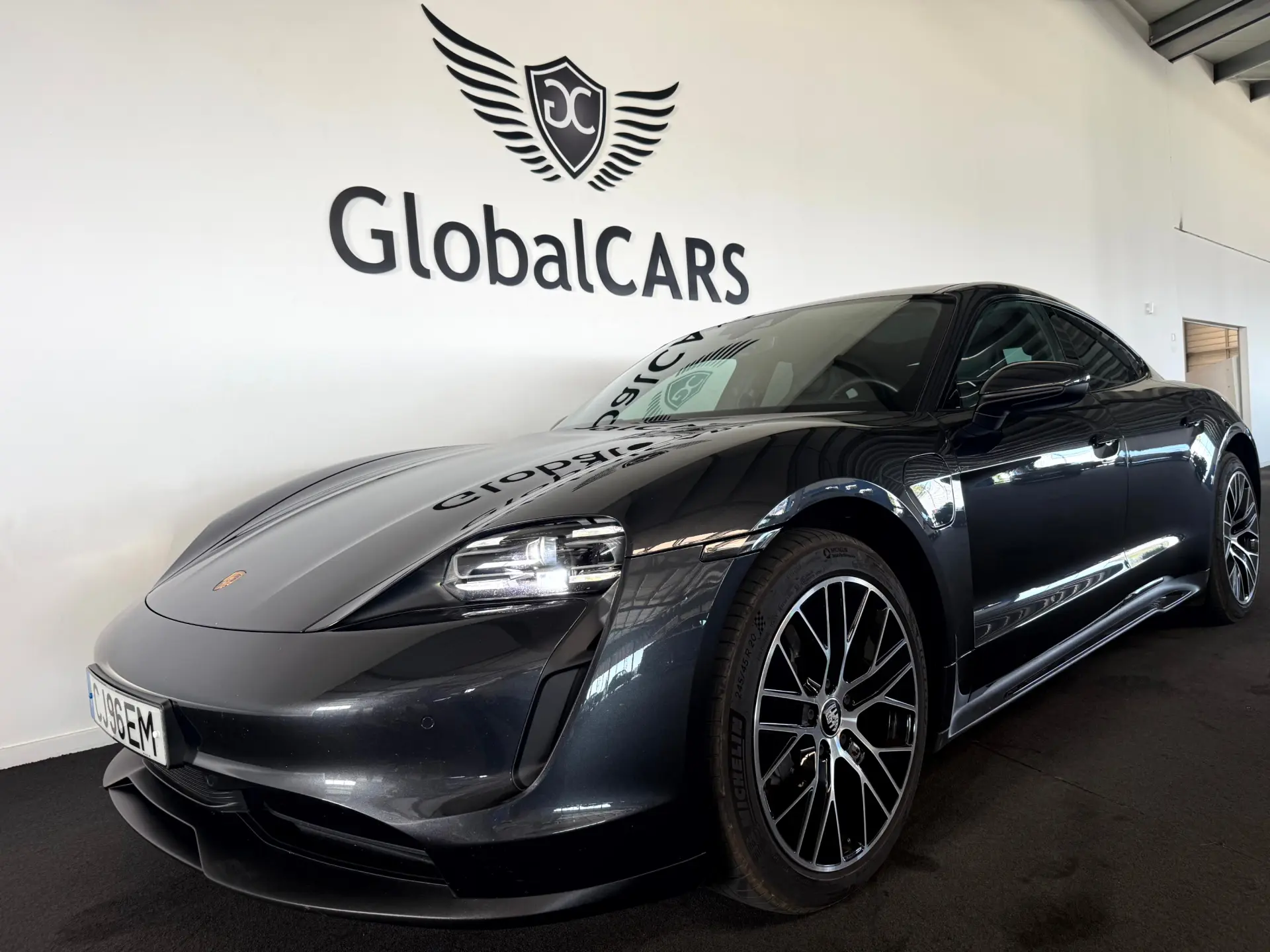 Porsche Taycan Bateria Performance Plus 21